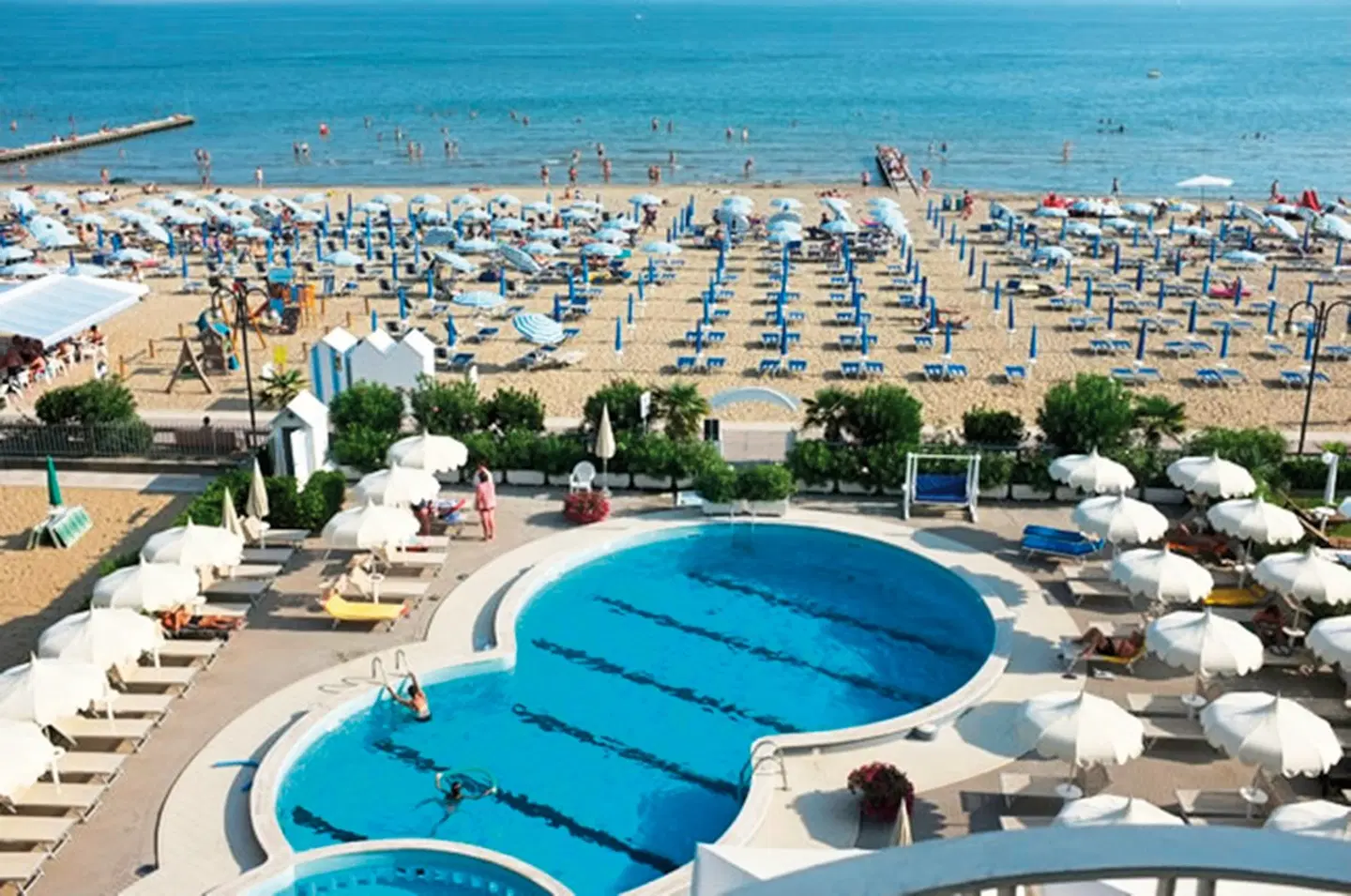 Galassia OUTDOOR_POOL