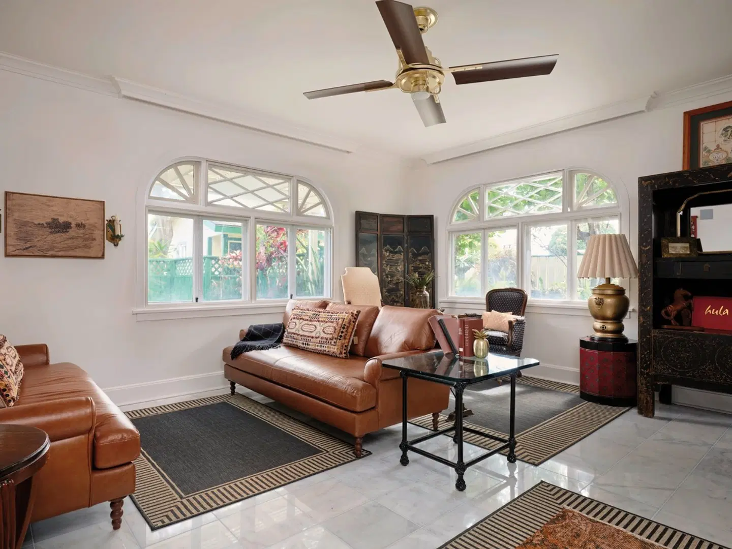 The Historic Wailuku Inn LOUNGE_LOBBY