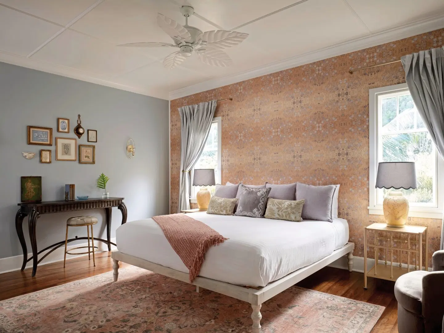 The Historic Wailuku Inn ROOM_EXAMPLE