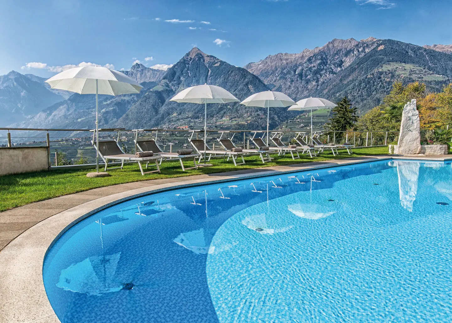 Astor Hotel OUTDOOR_POOL