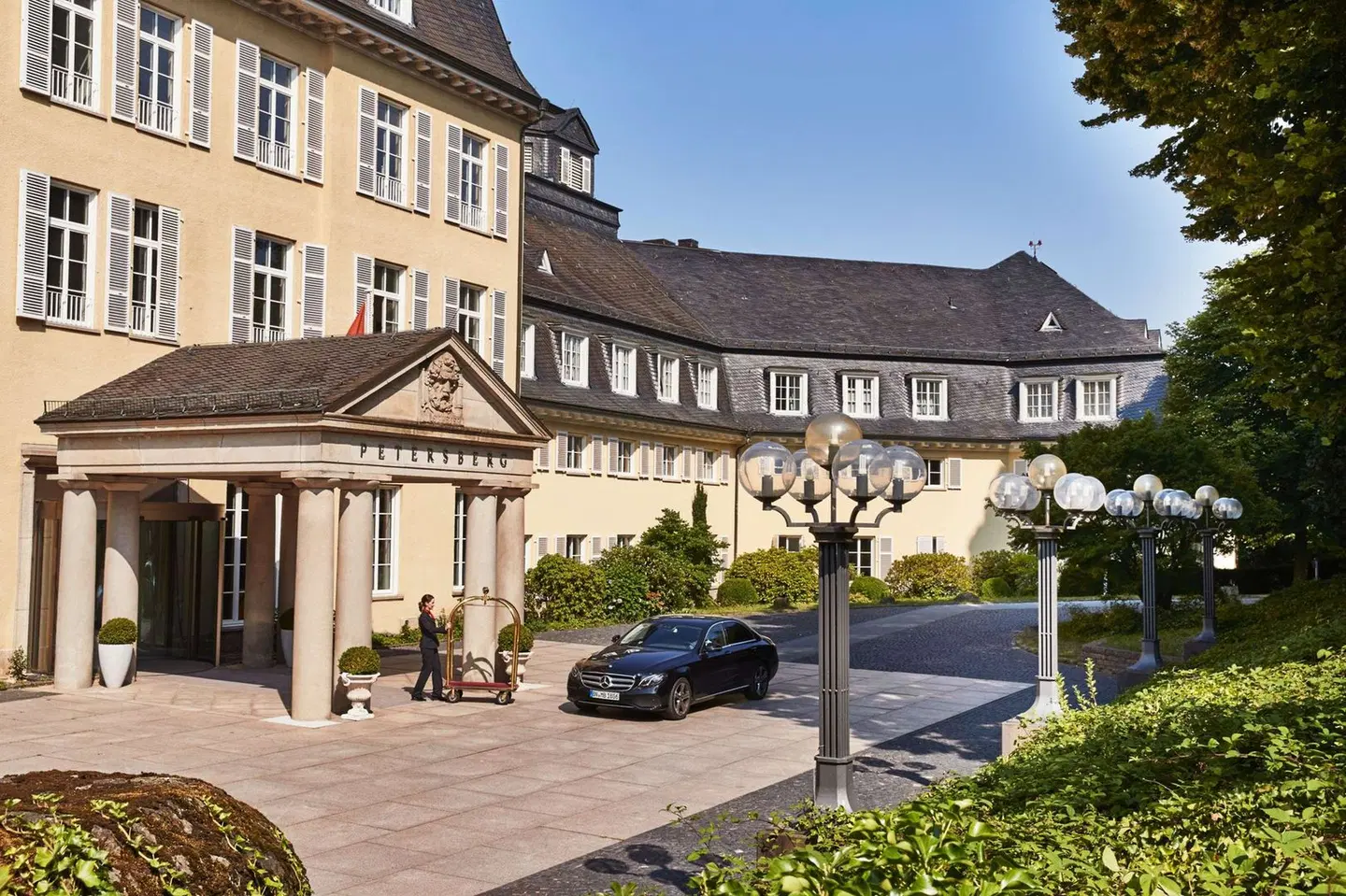 Steigenberger Icon Grandhotel & Spa Petersberg EXTERIOR