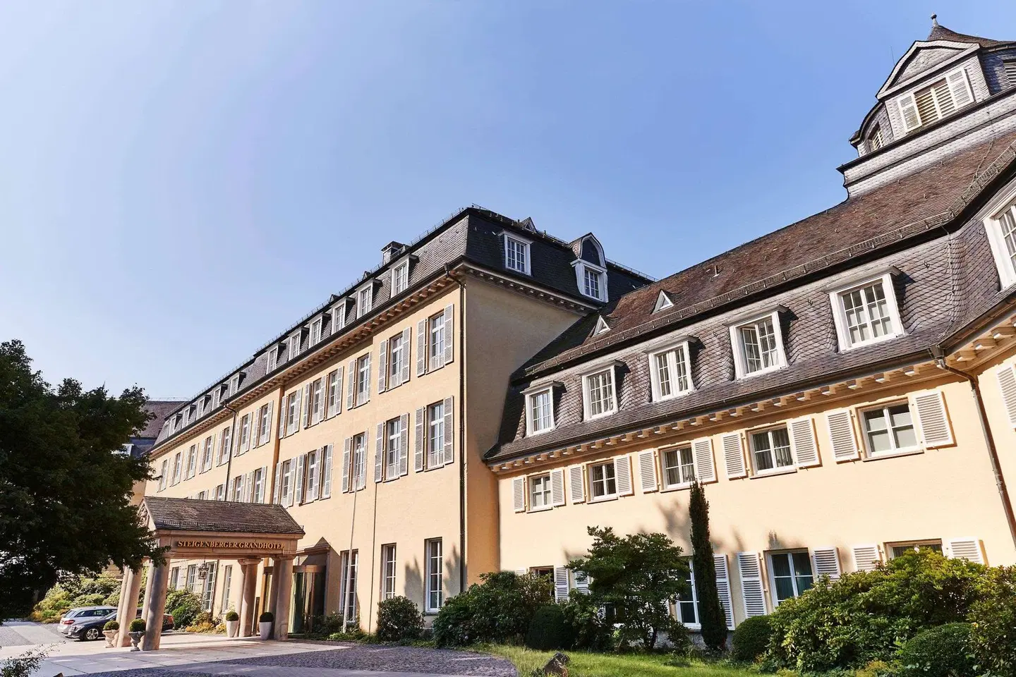 Steigenberger Icon Grandhotel & Spa Petersberg EXTERIOR