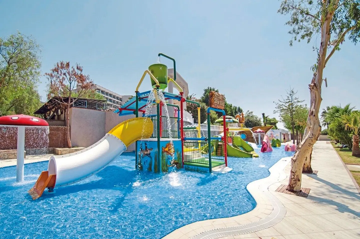 Tusan Beach Resort OUTDOOR_POOL