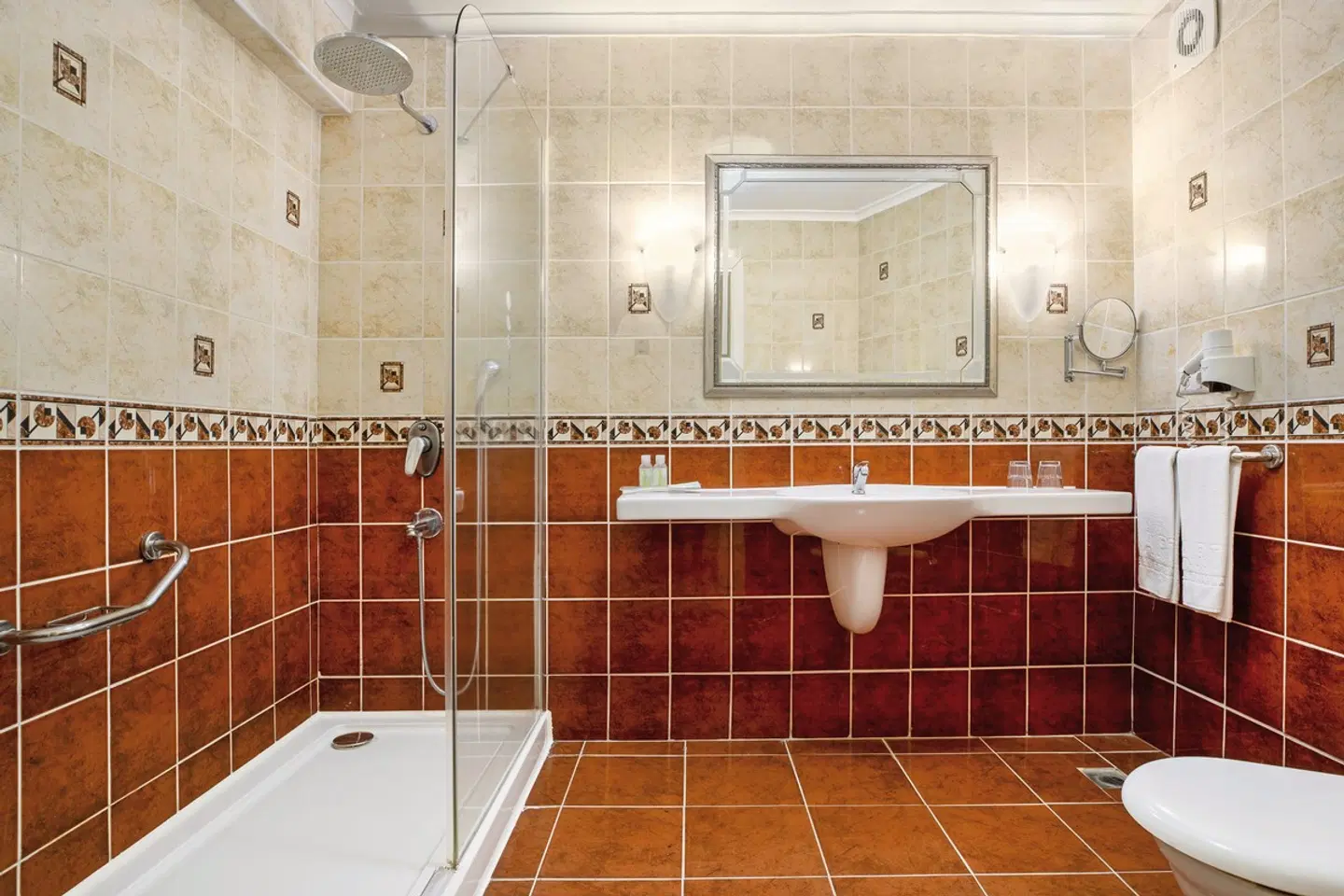 Marti La Perla Badezimmer