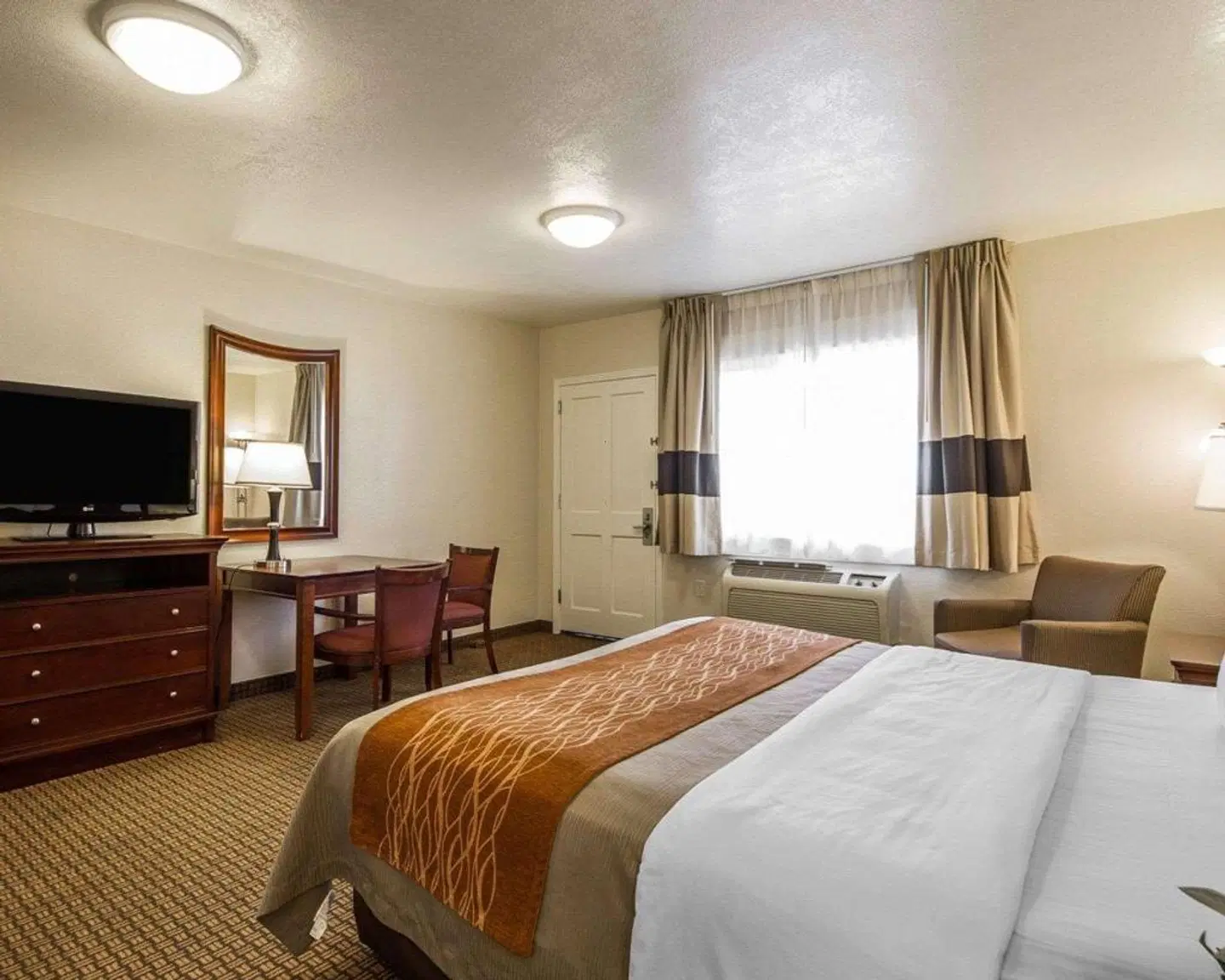 BLU Pacific Hotel ROOM_EXAMPLE