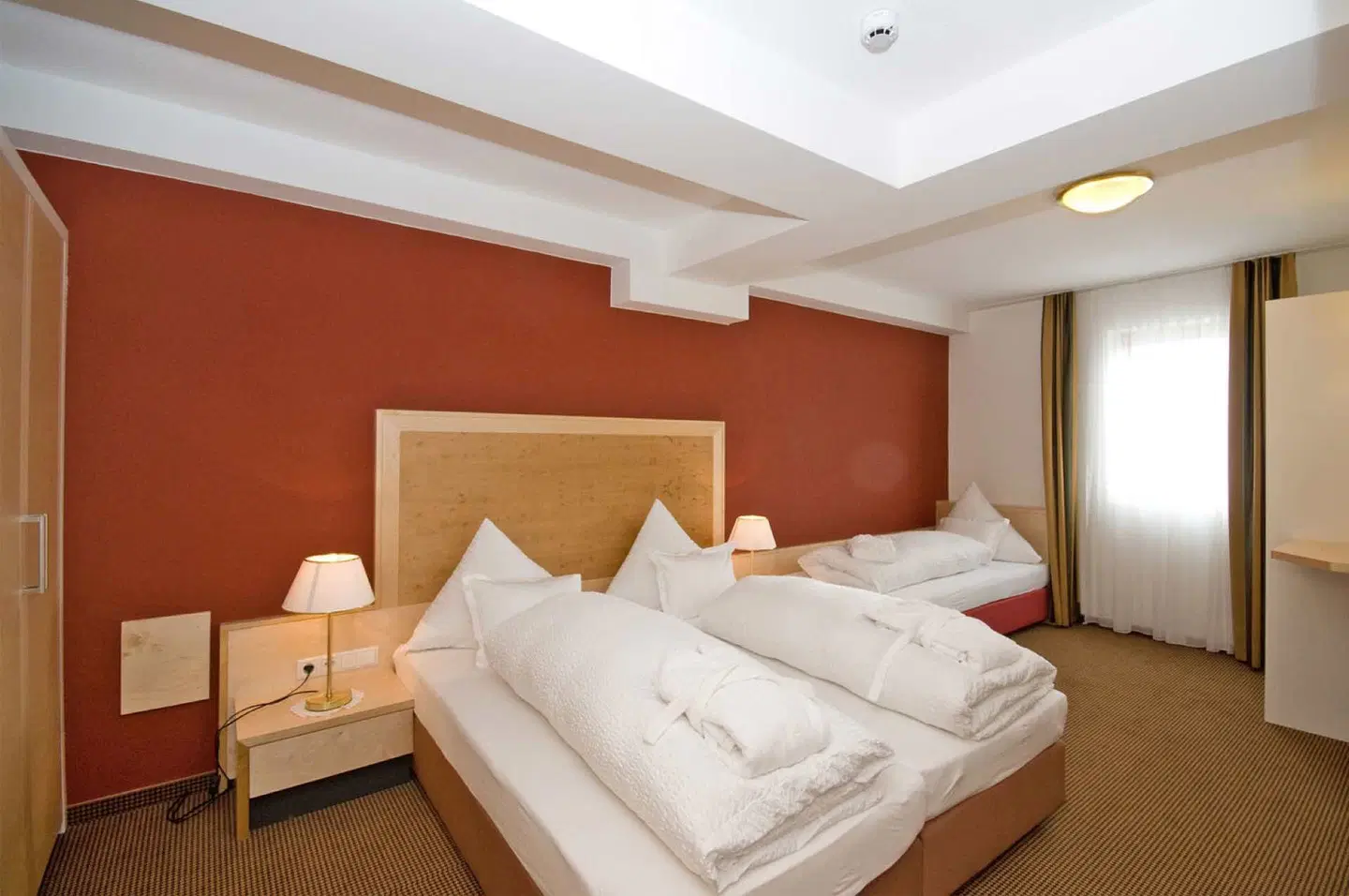 Hotel Amadeus-Micheluzzi ROOM_EXAMPLE
