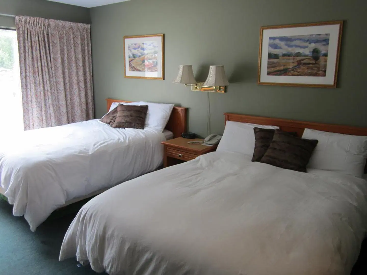 Wells Gray Inn ROOM_EXAMPLE