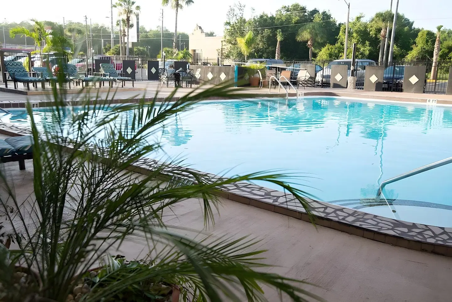 Seasons Florida Resort OUTDOOR_POOL