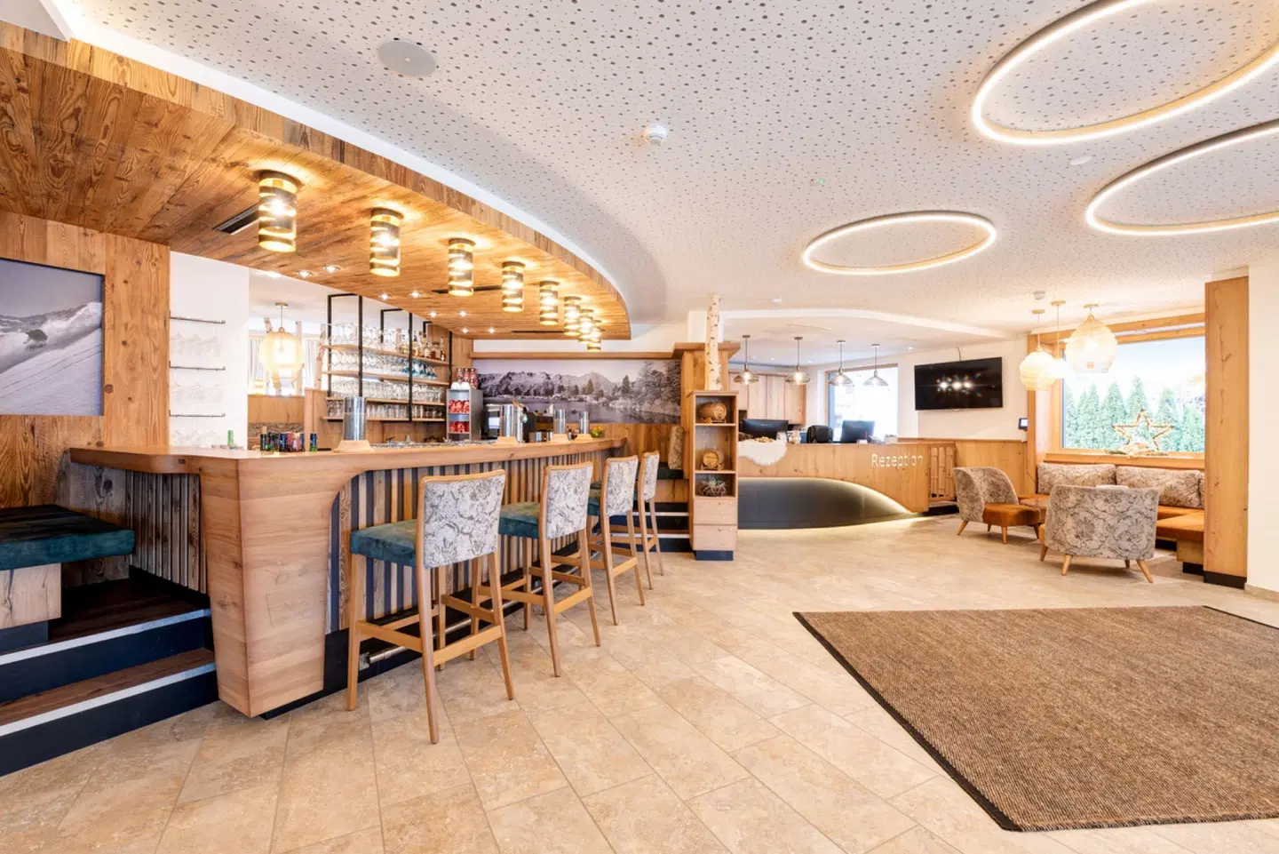 Hotel Alpenkönigin Bar