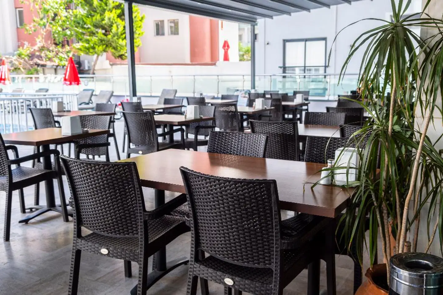 Alkan Hotel Restaurant