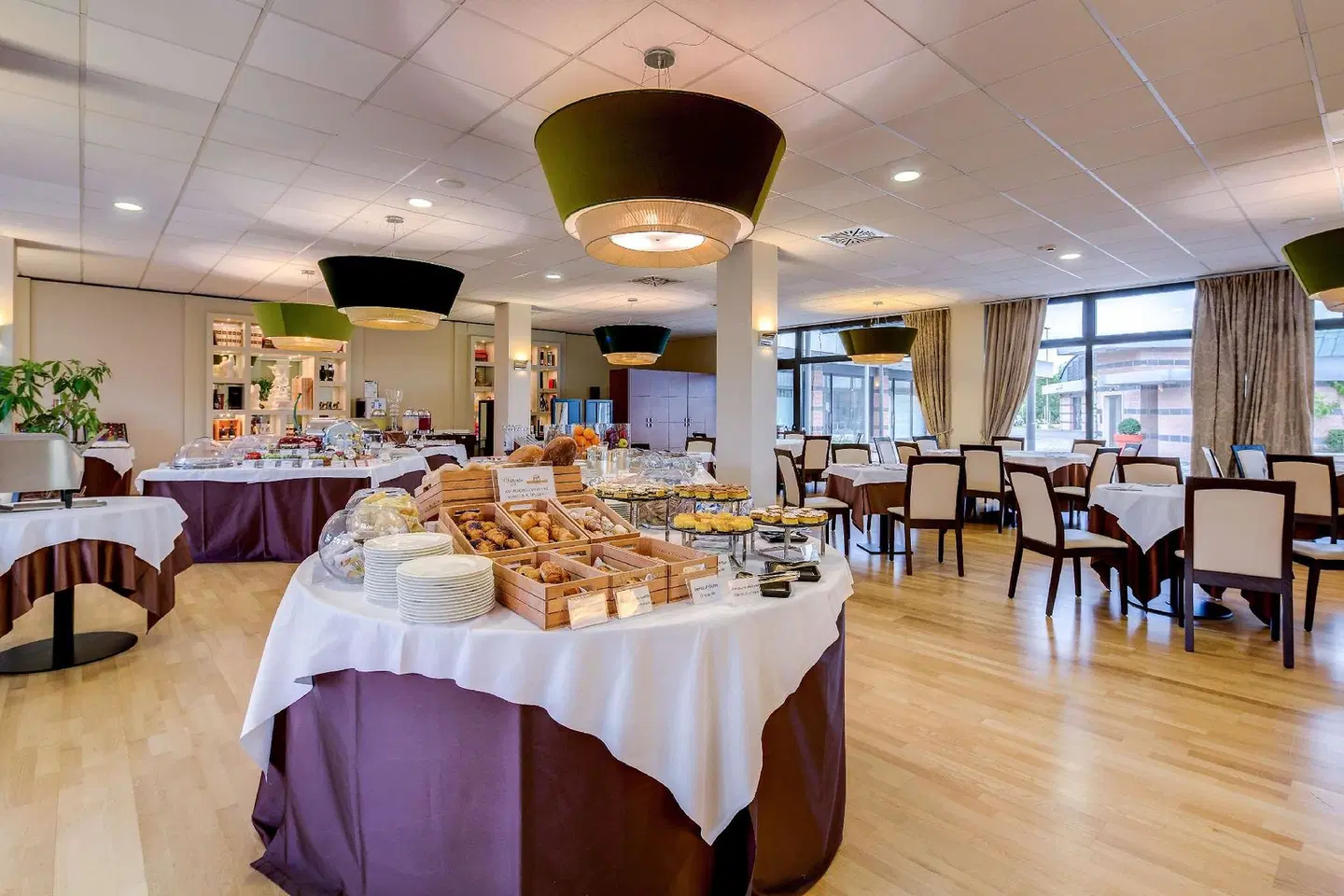 Best Western Plus Hotel Expo Restaurant