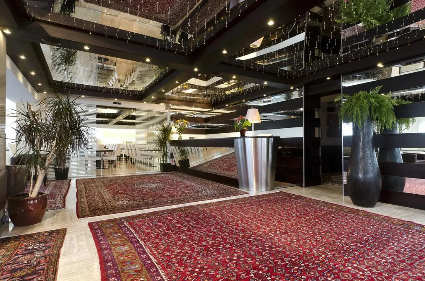 Petit Palais LOUNGE_LOBBY