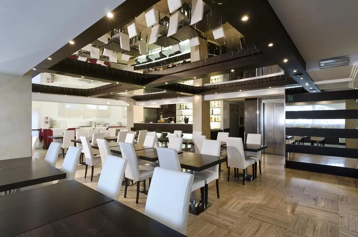 Petit Palais Restaurant