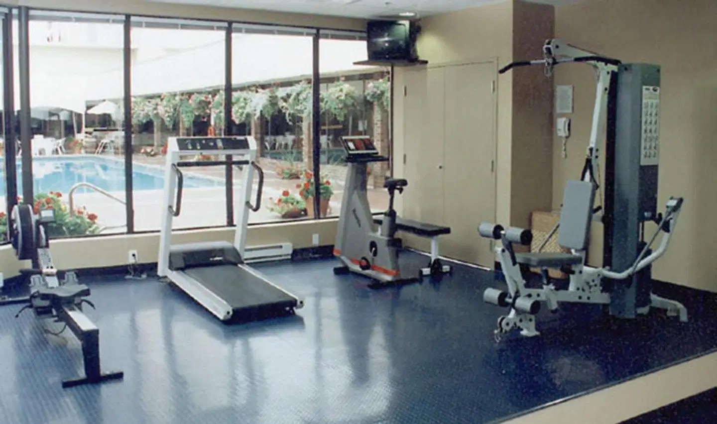 Coast Capri Hotel SPORTS_AND_LEISURE