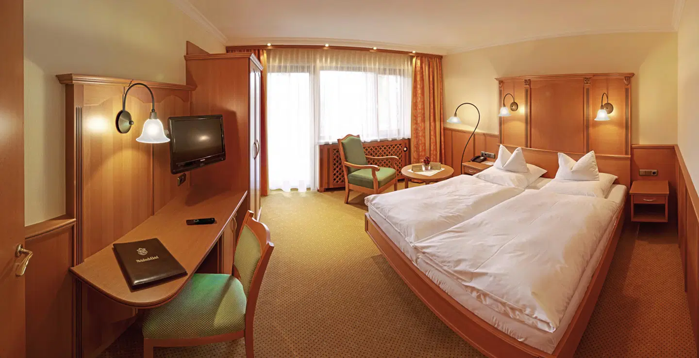 Steinbach-Hotel ROOM_EXAMPLE