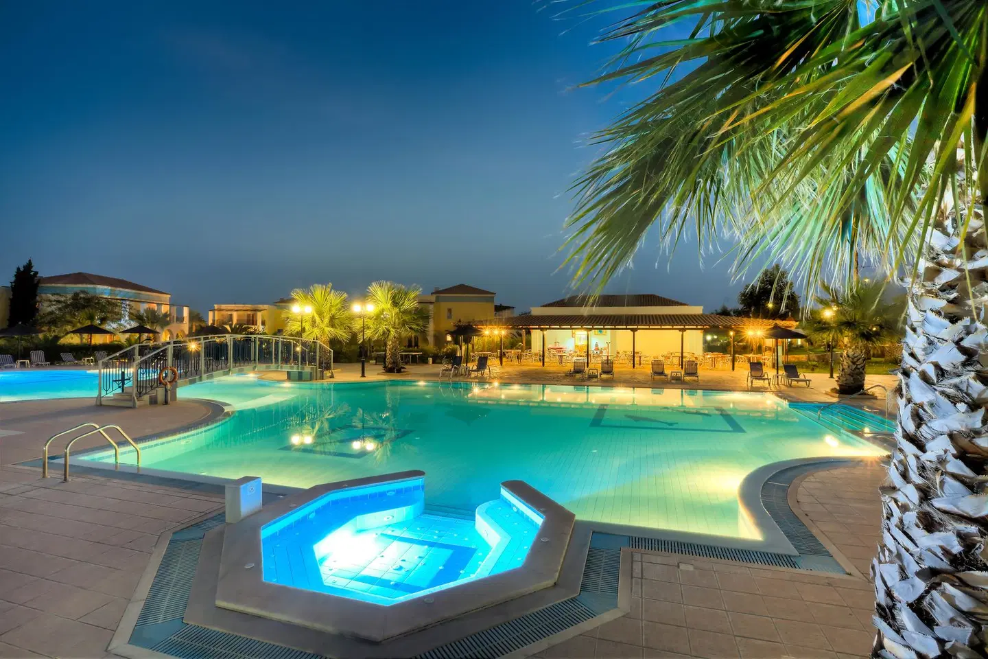 Corali Hotel OUTDOOR_POOL