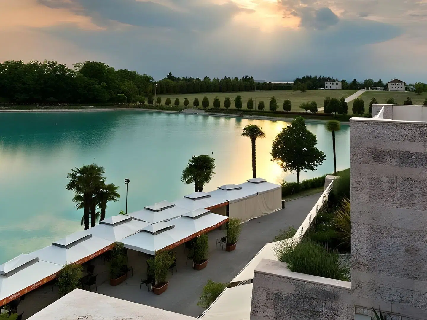 Thai Si Royal Thai Spa Terrasse