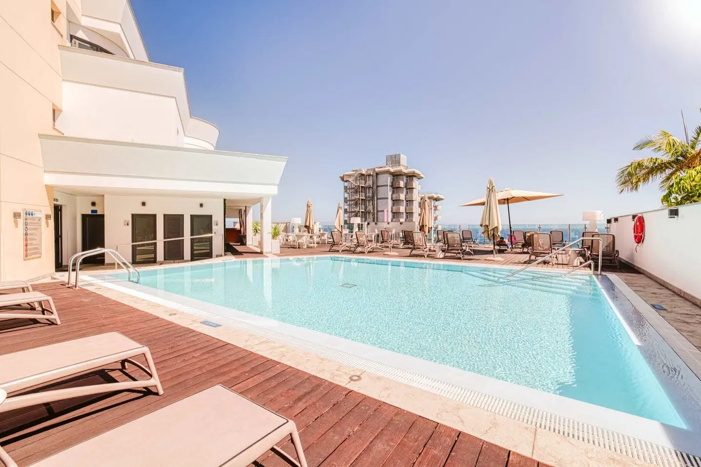 Vila Baleira Funchal OUTDOOR_POOL