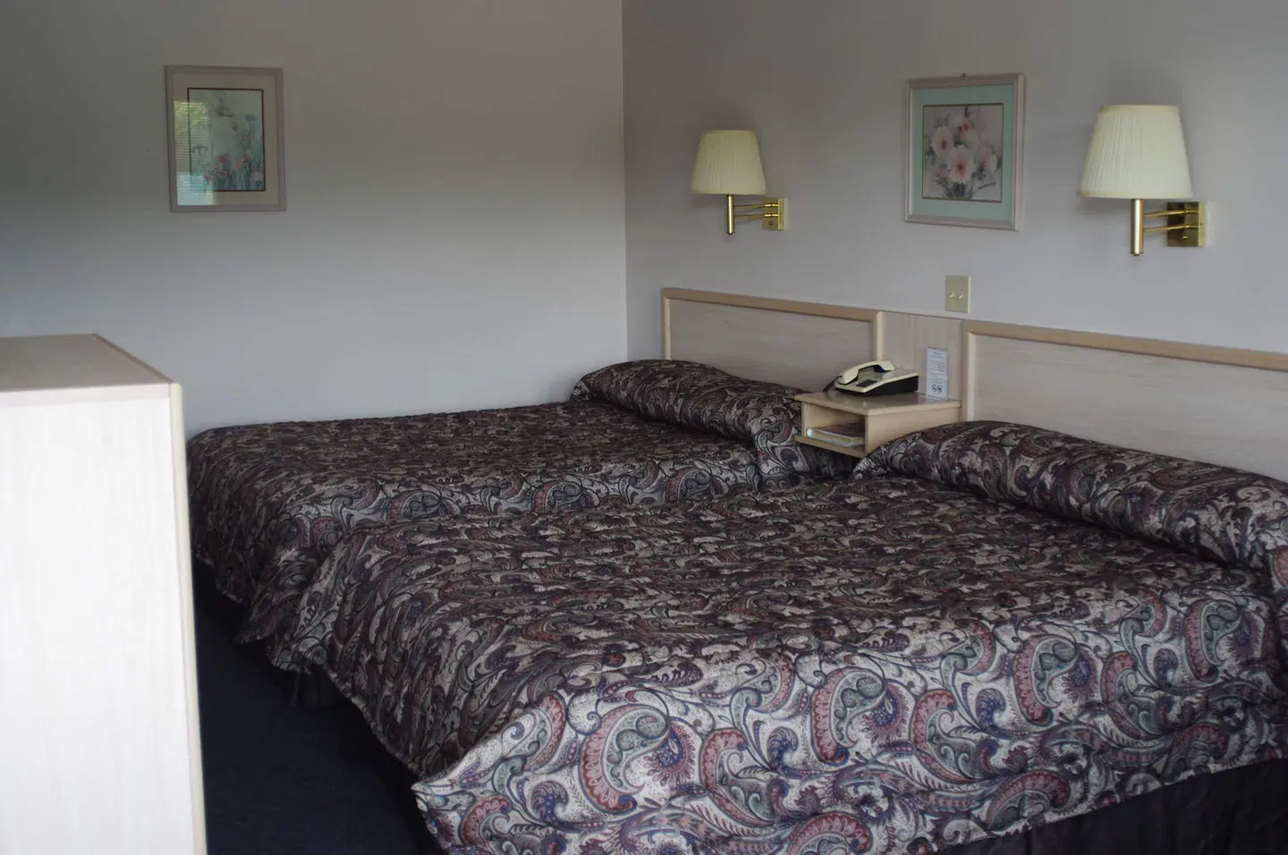 Super 8 by Wyndham Clearwater BC ROOM_EXAMPLE