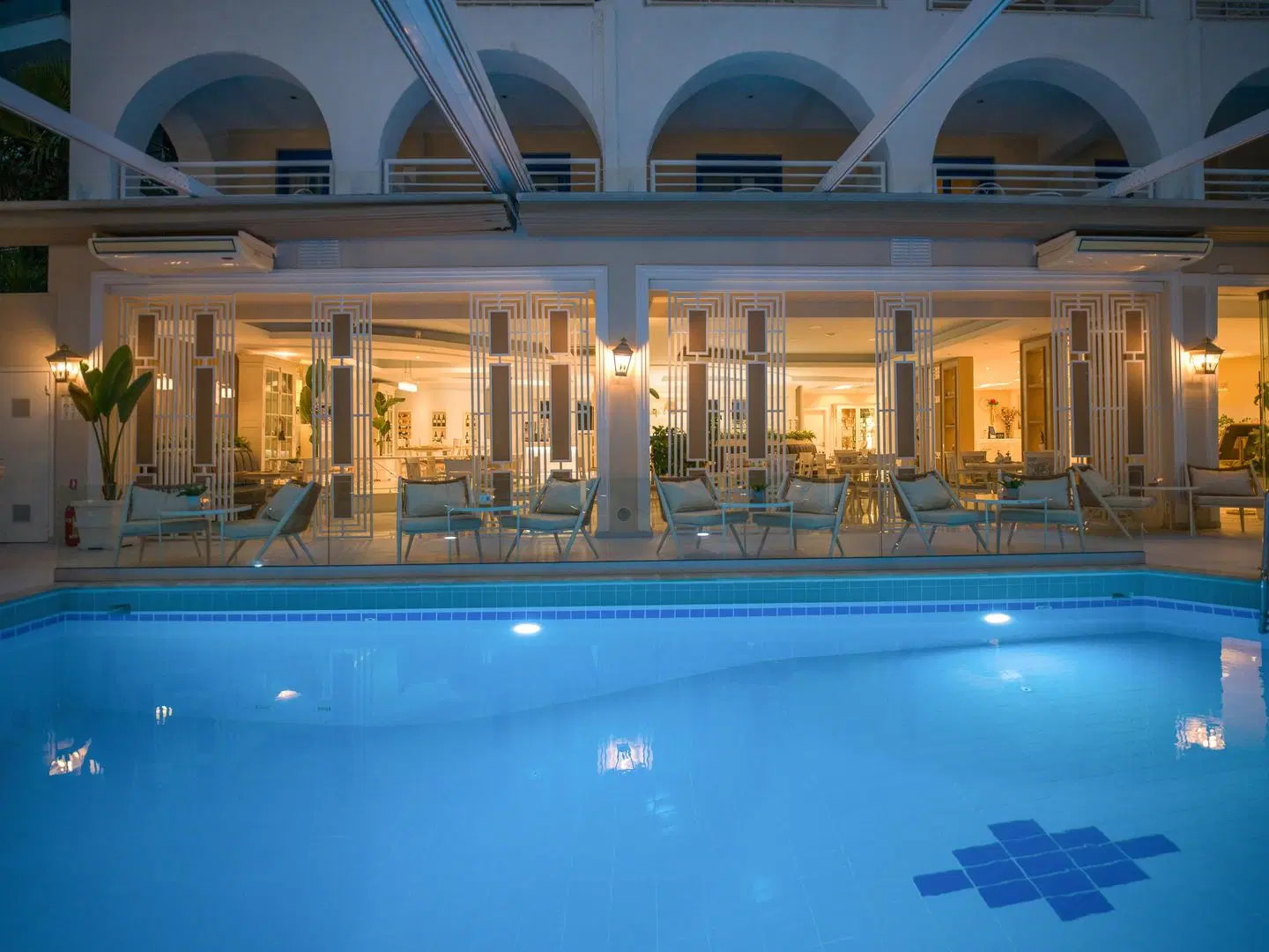 Secret Paradise Hotel & Spa OUTDOOR_POOL