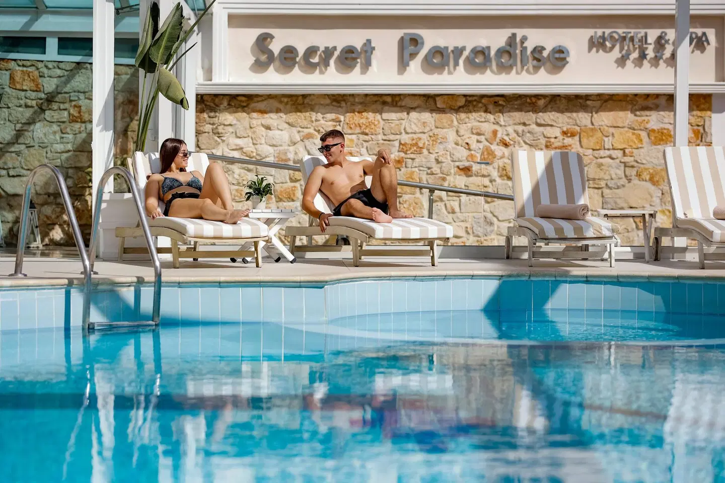 Secret Paradise Hotel & Spa OUTDOOR_POOL
