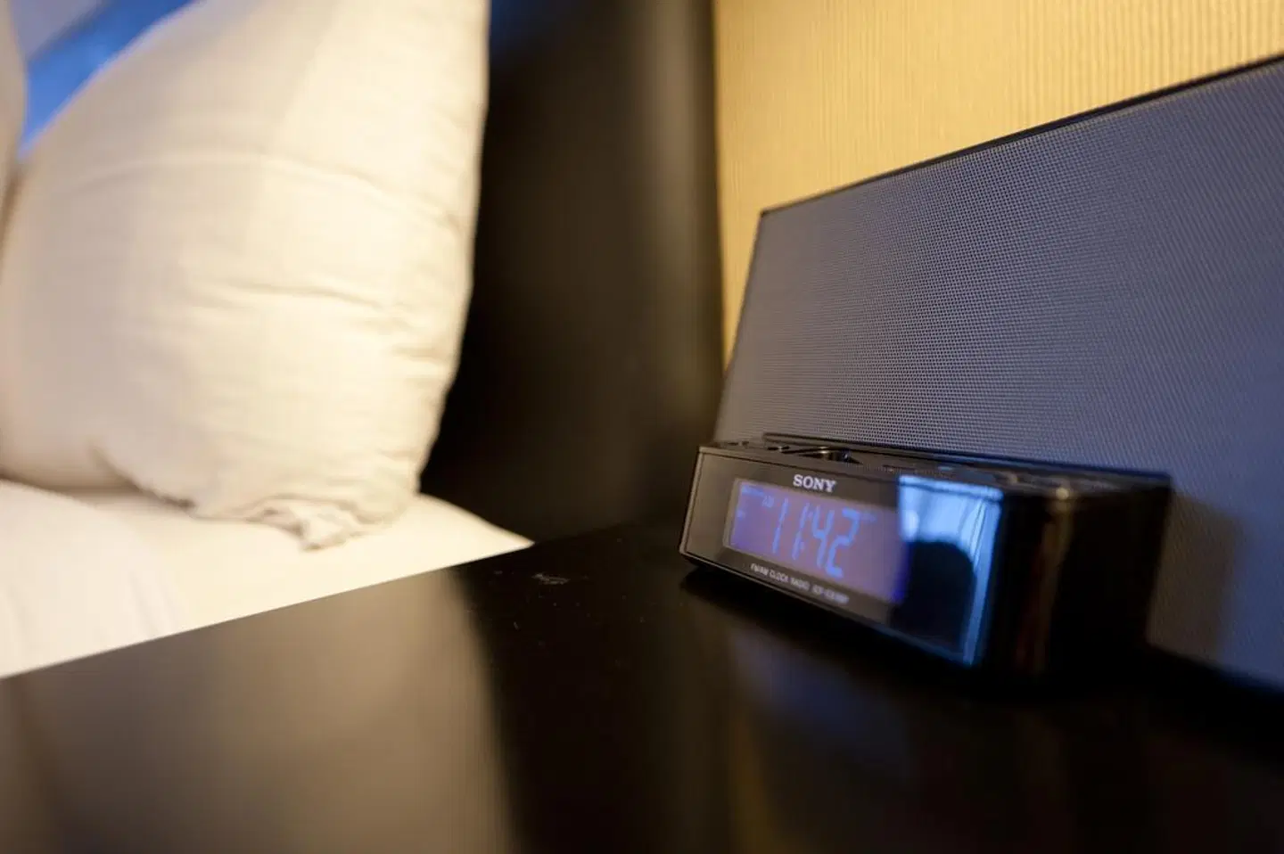 Thompson Hotel & Conference Center ROOM_EXAMPLE