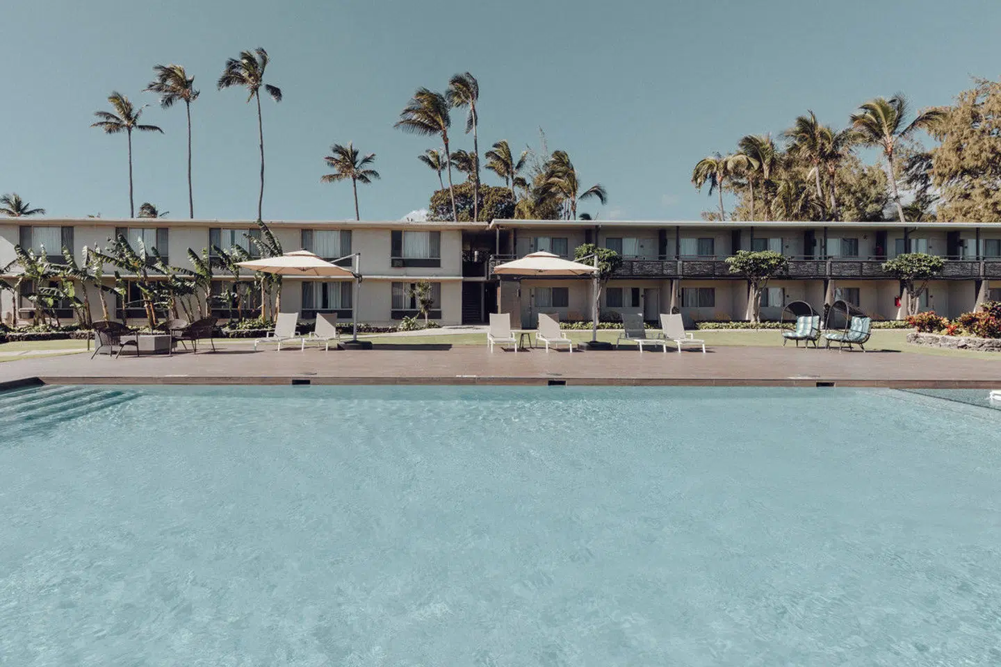 Maui Seaside Hotel OUTDOOR_POOL