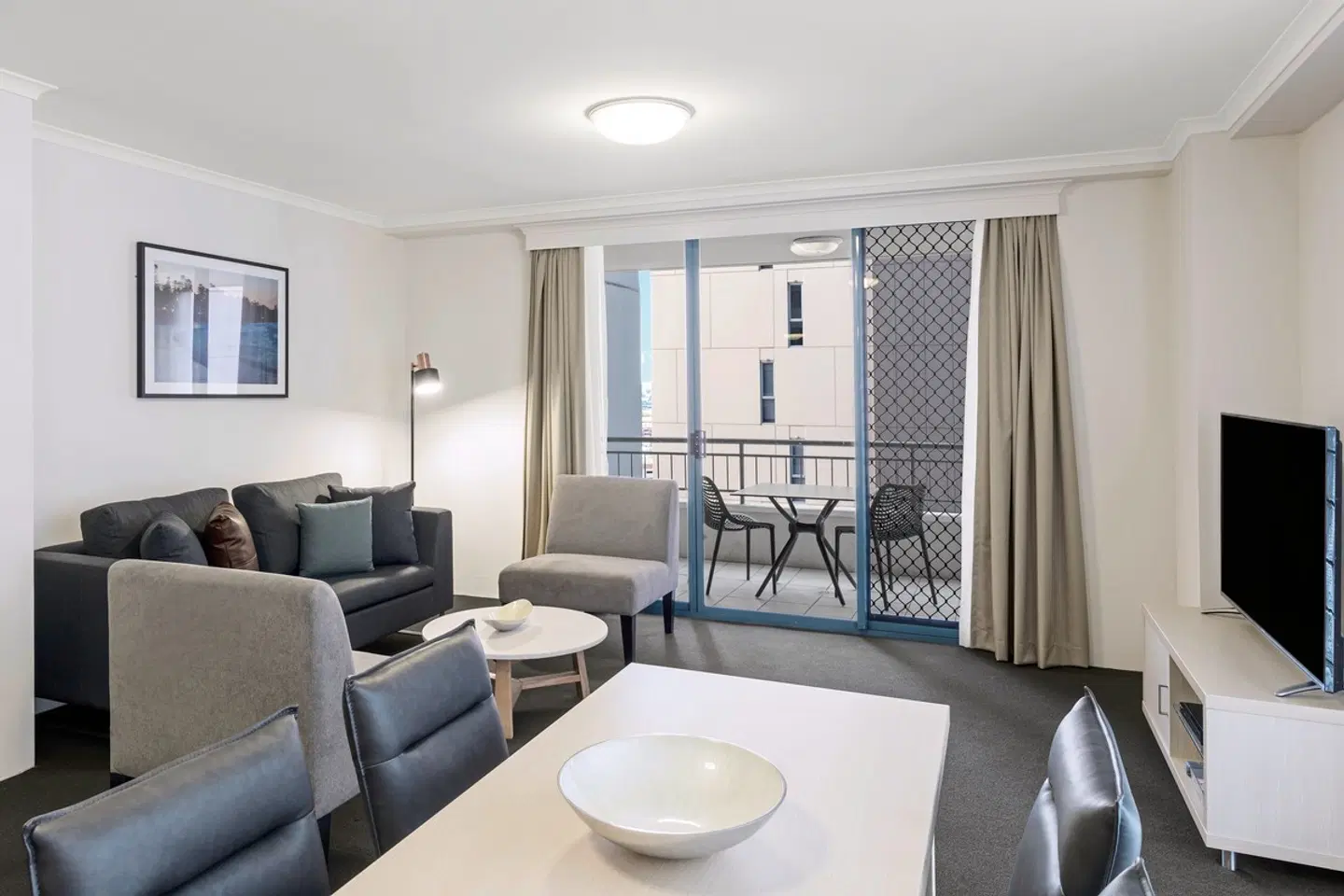 Oaks Sydney Castlereagh Suites ROOM_EXAMPLE