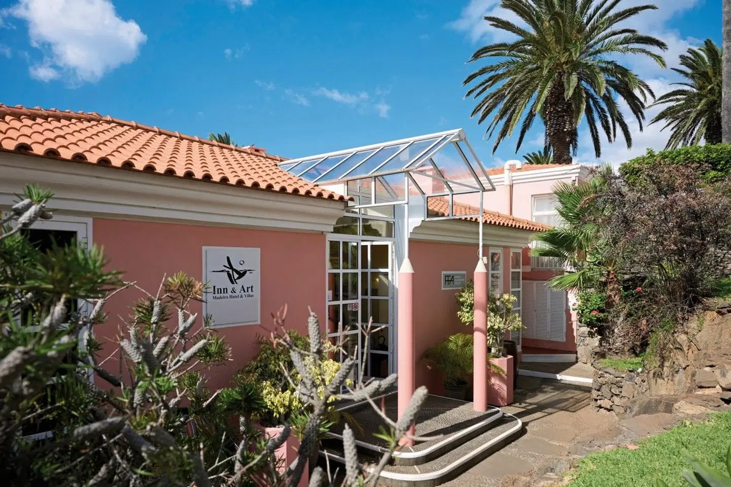 Inn & Art Madeira EXTERIOR