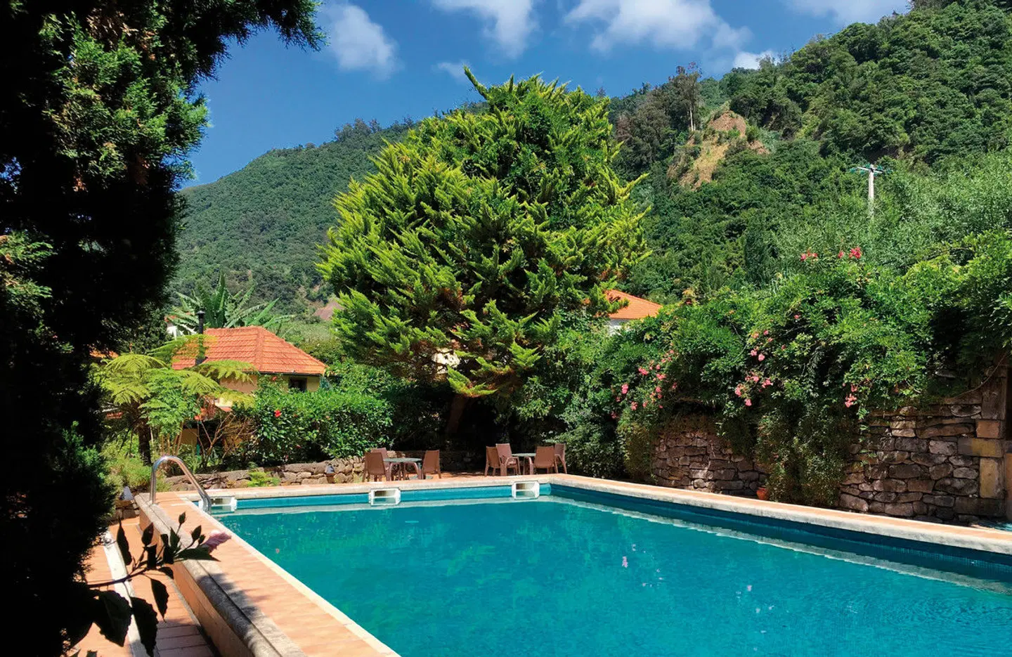 Pestana Quinta do Arco & Rose Garden Hotel OUTDOOR_POOL
