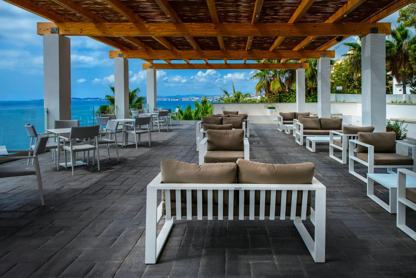 Estival Torrequebrada Terrasse