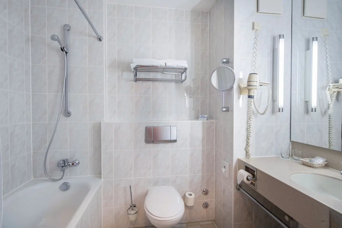 Best Western Hotel Polisina Badezimmer