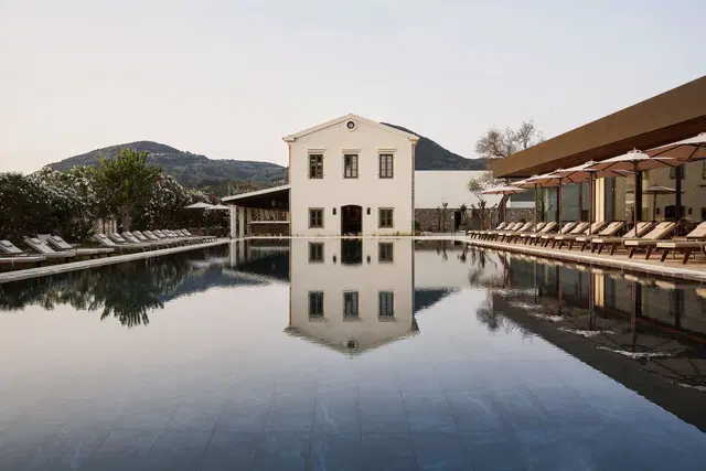 The Olivar Suites EXTERIOR