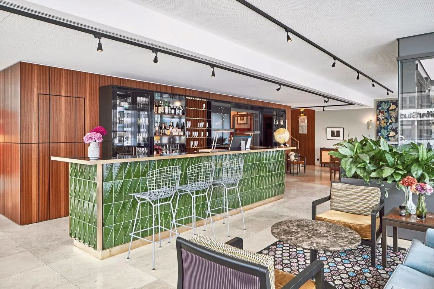 HENRI Hotel Düsseldorf Downtown Bar