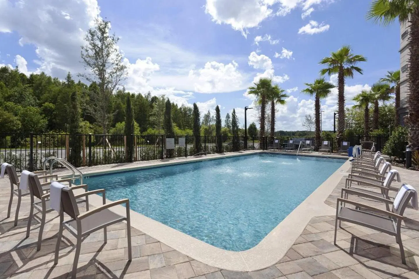 Courtyard by Marriott Orlando South/Grande Lakes Area OUTDOOR_POOL