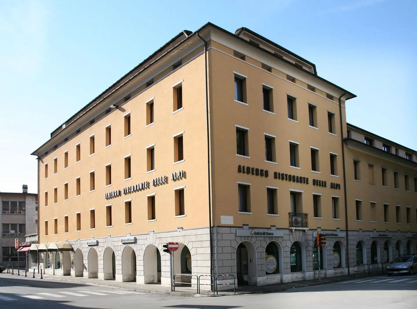 Albergo Delle Alpi EXTERIOR