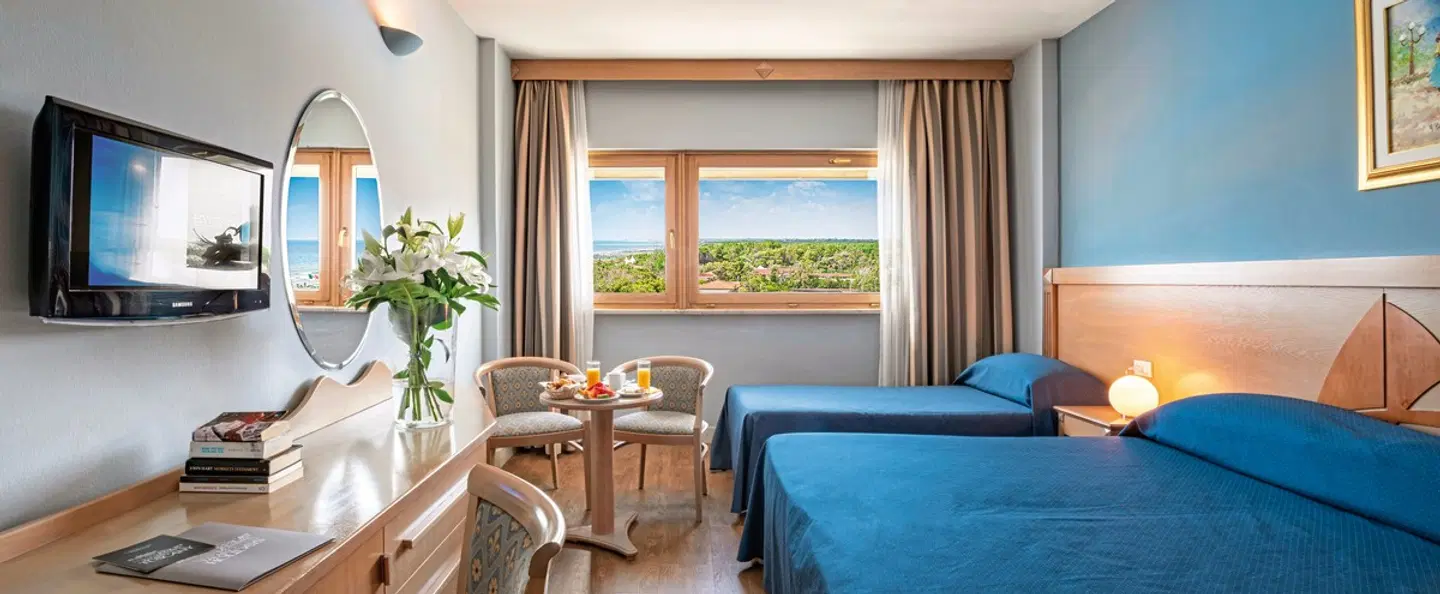 Grand Hotel Continental ROOM_EXAMPLE