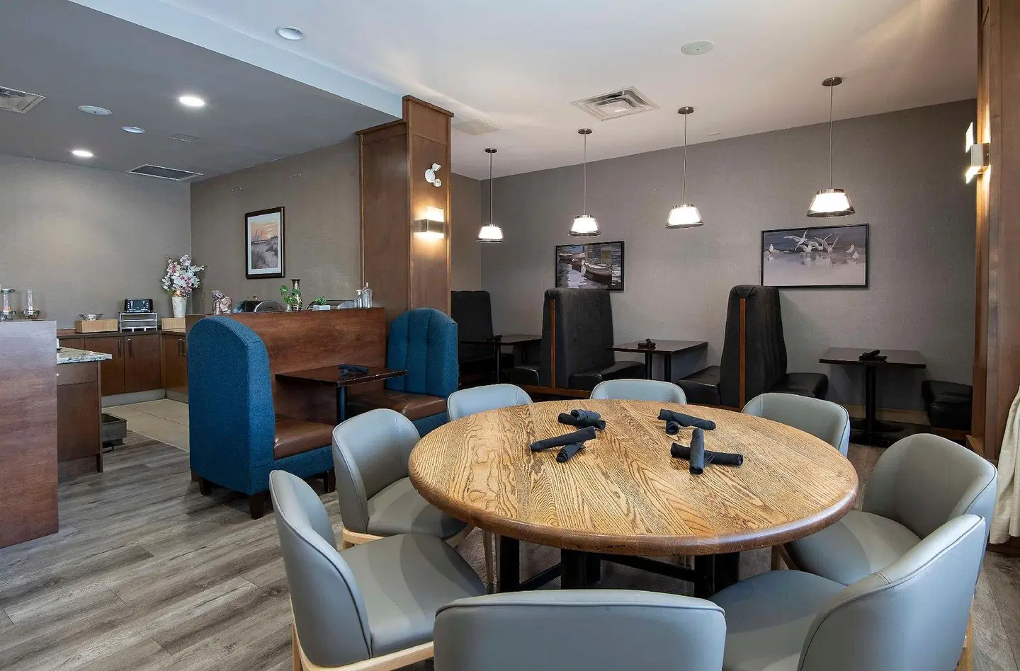 DoubleTree by Hilton Kamloops LOUNGE_LOBBY