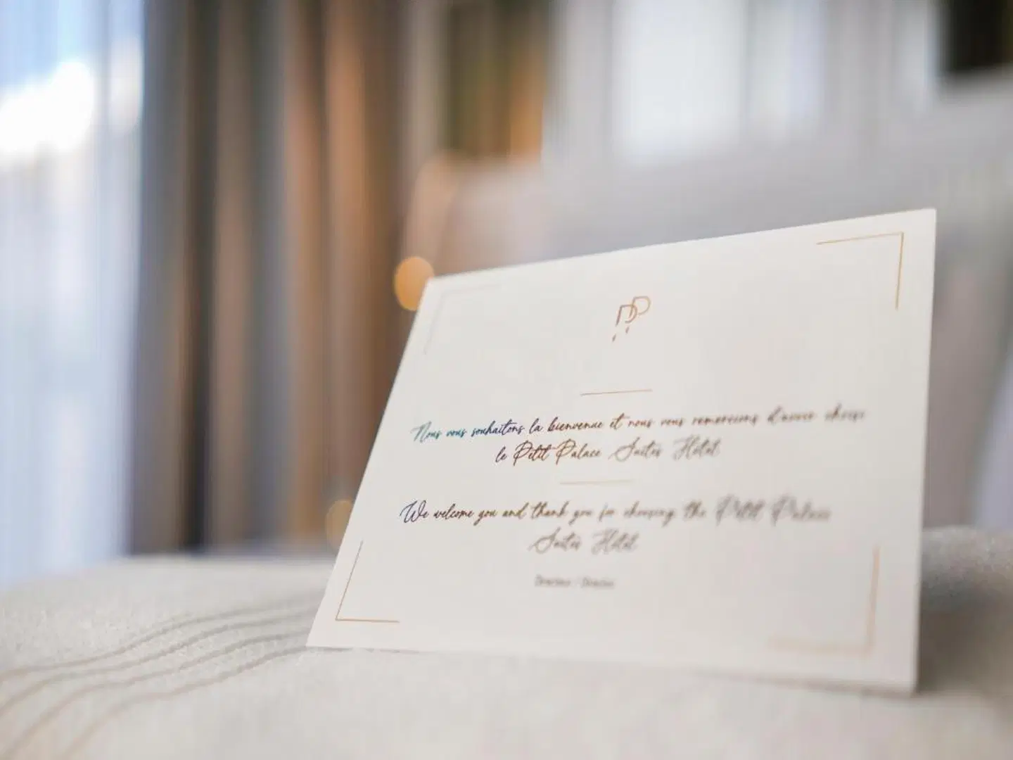 Petit Palace Suites Hotel Badezimmer