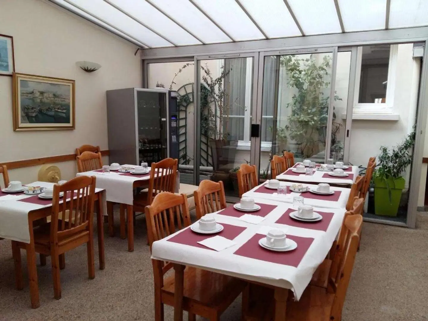 Du Roi René Restaurant