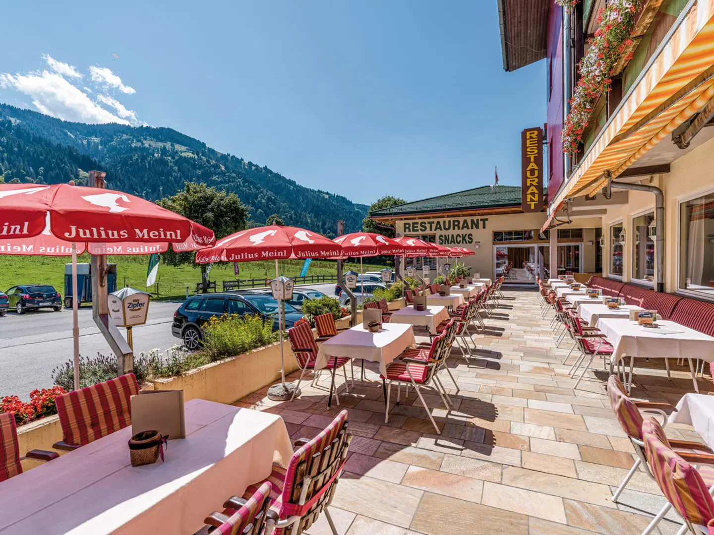 Hotel Harfenwirt & Nebenhaus Terrasse