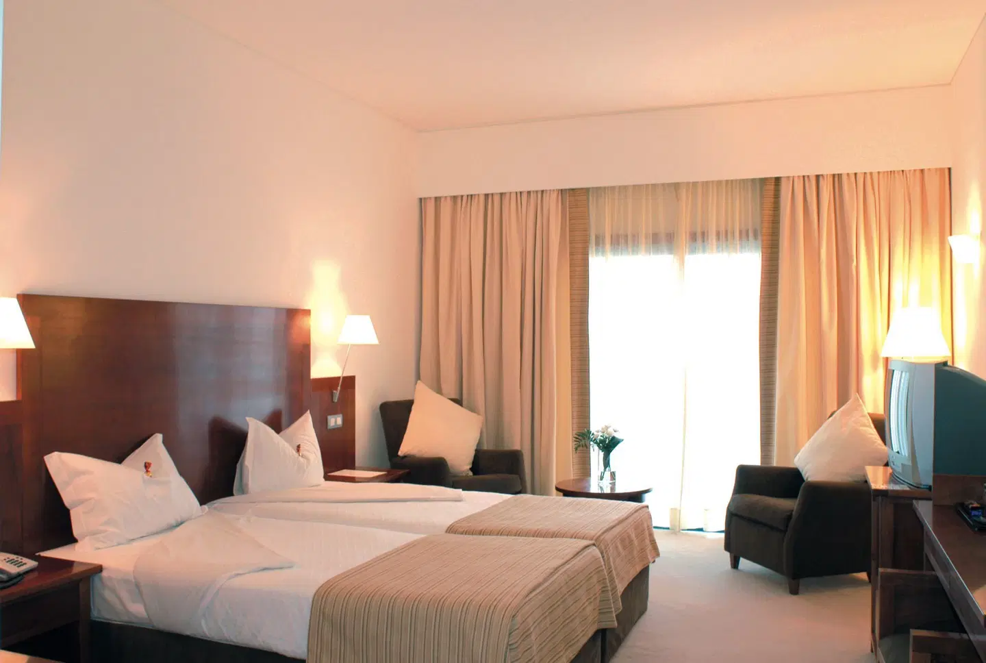 Quinta da Serra ROOM_EXAMPLE