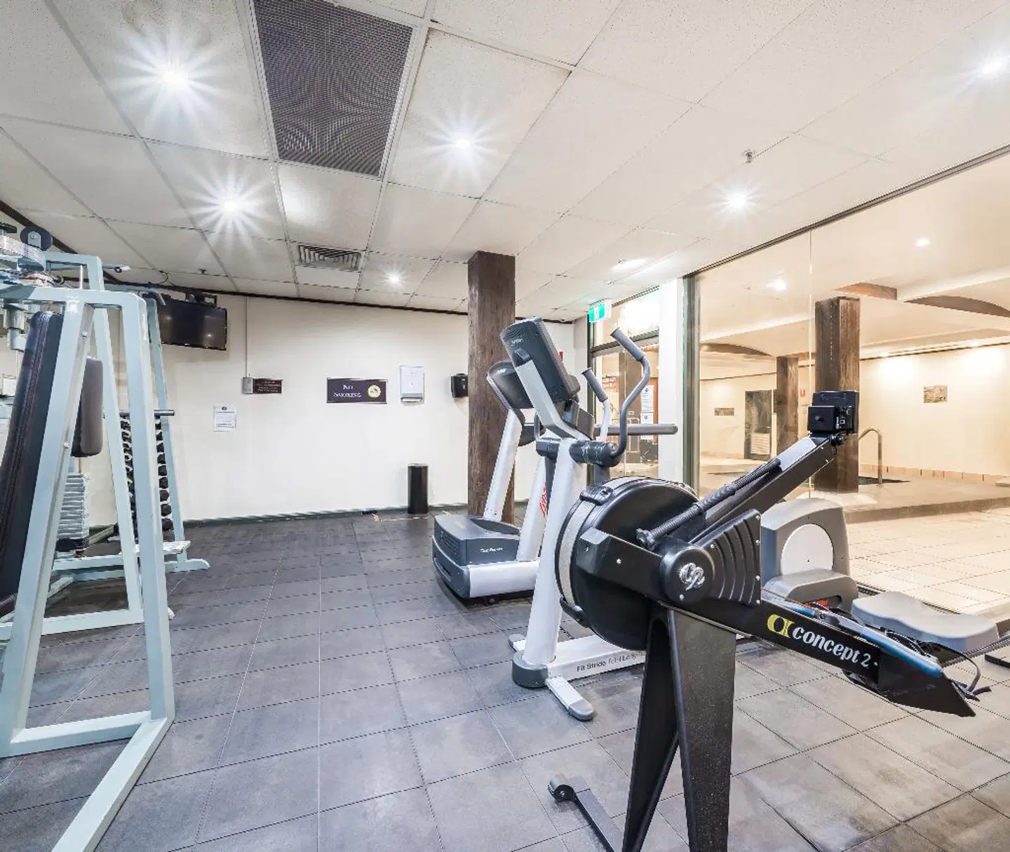 Oaks Sydney Goldsbrough Suites SPORTS_AND_LEISURE