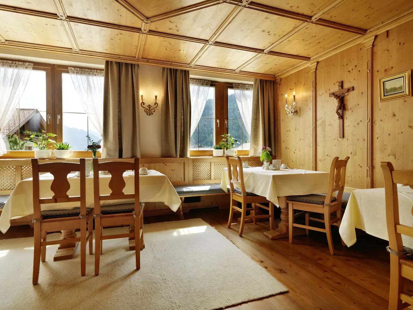 alpina&more Aparthotel Restaurant