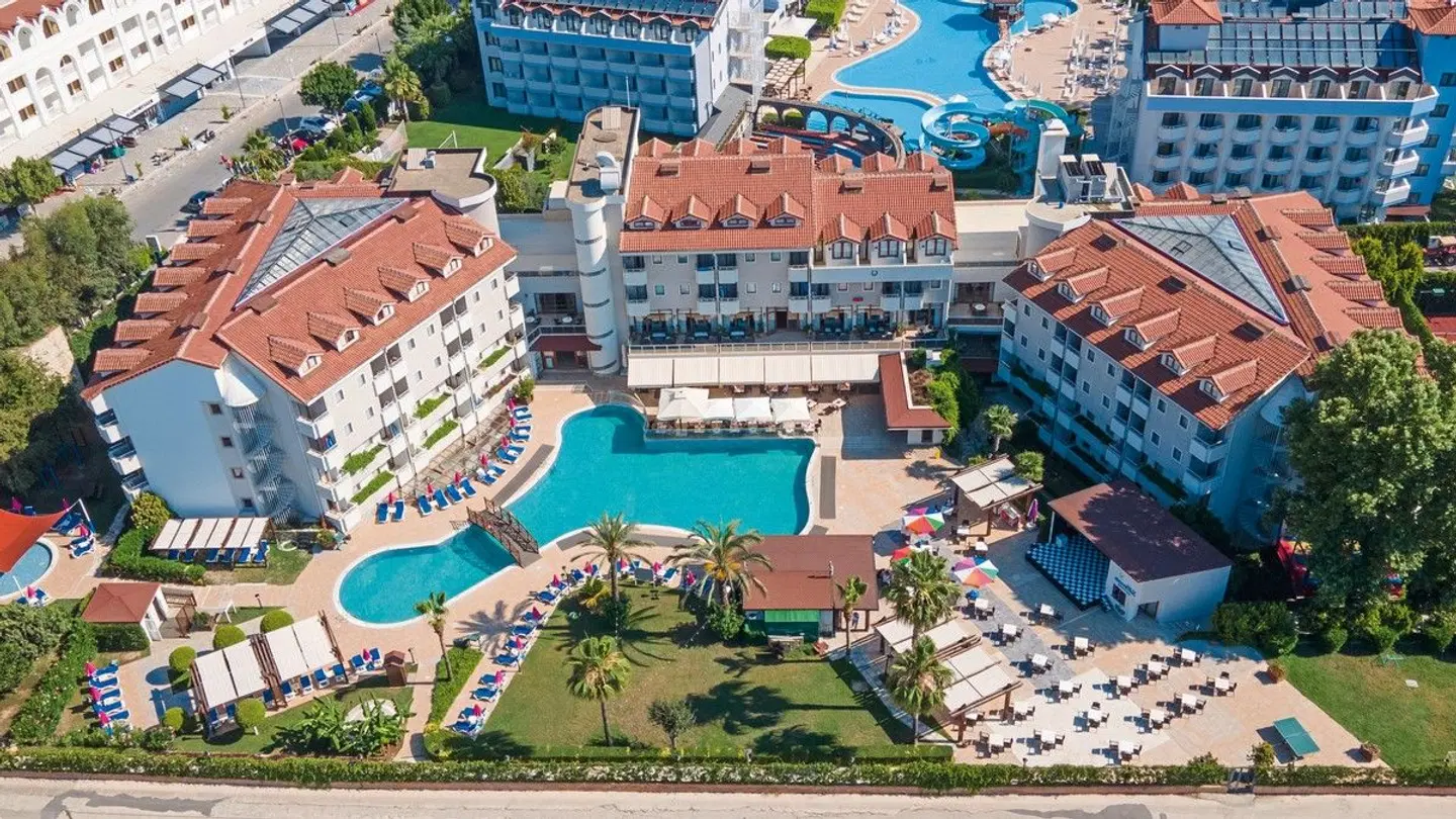 Monachus Hotel & Spa EXTERIOR