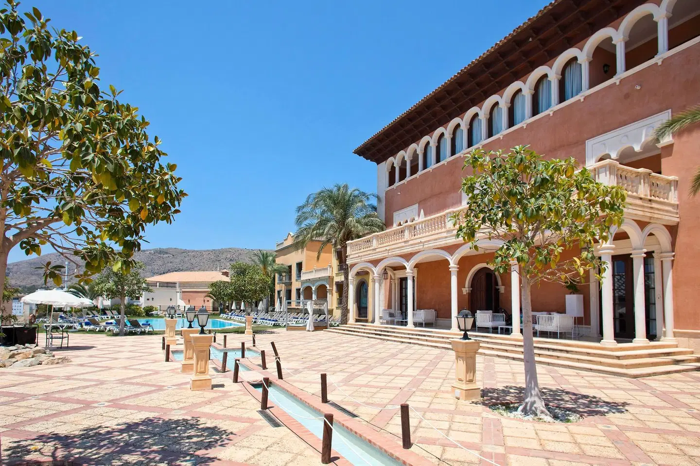 The Level at Melia Villaitana EXTERIOR