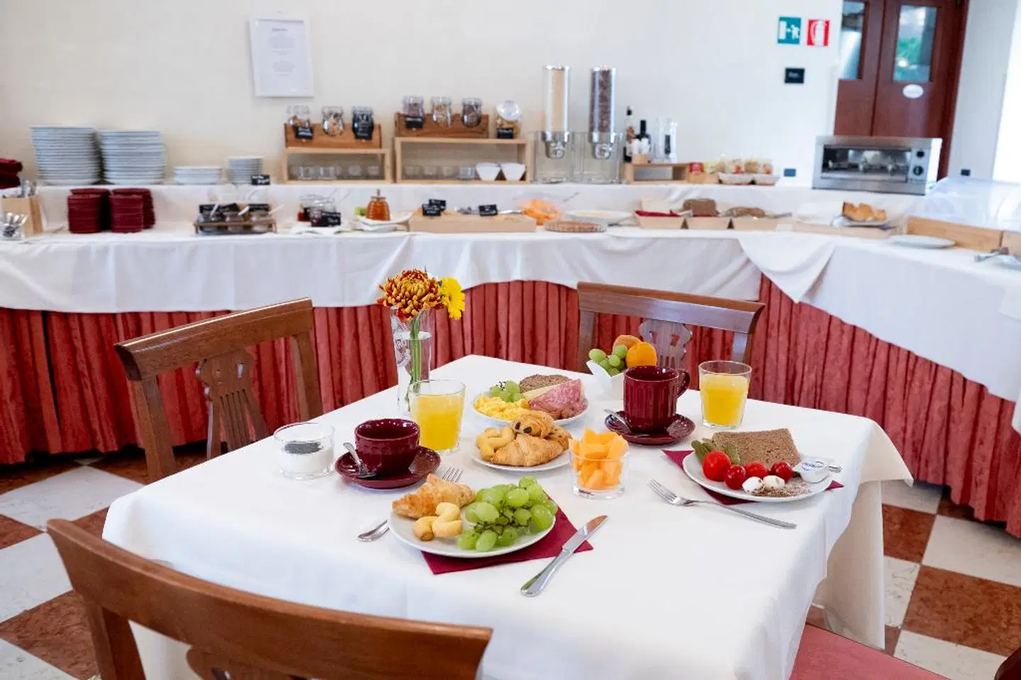 Russo Palace Restaurant