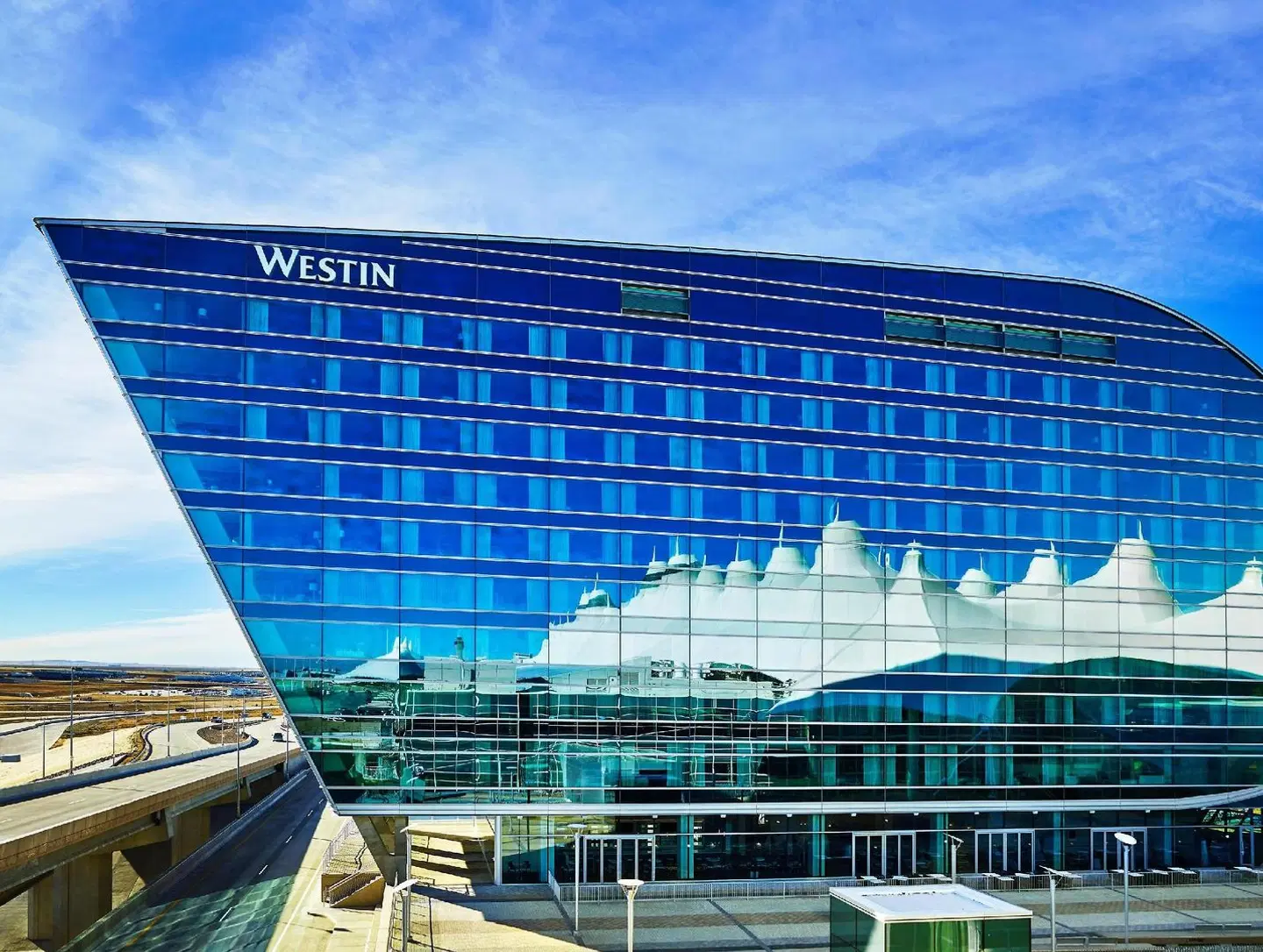 The Westin Denver International Airport EXTERIOR