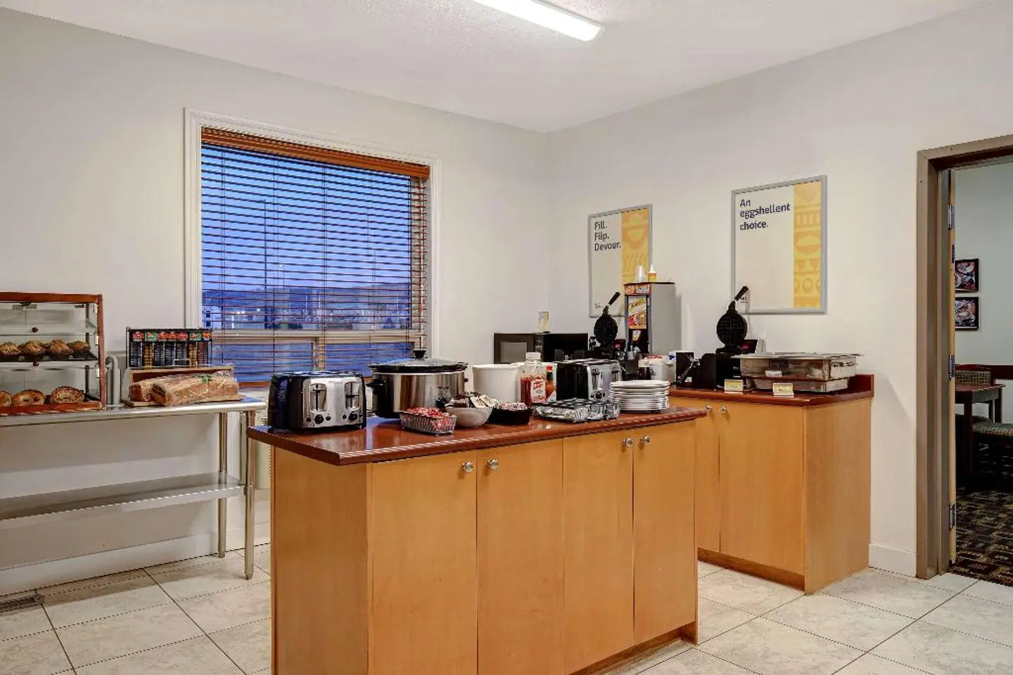 Days Inn by Wyndham Dawson Creek ROOM_EXAMPLE