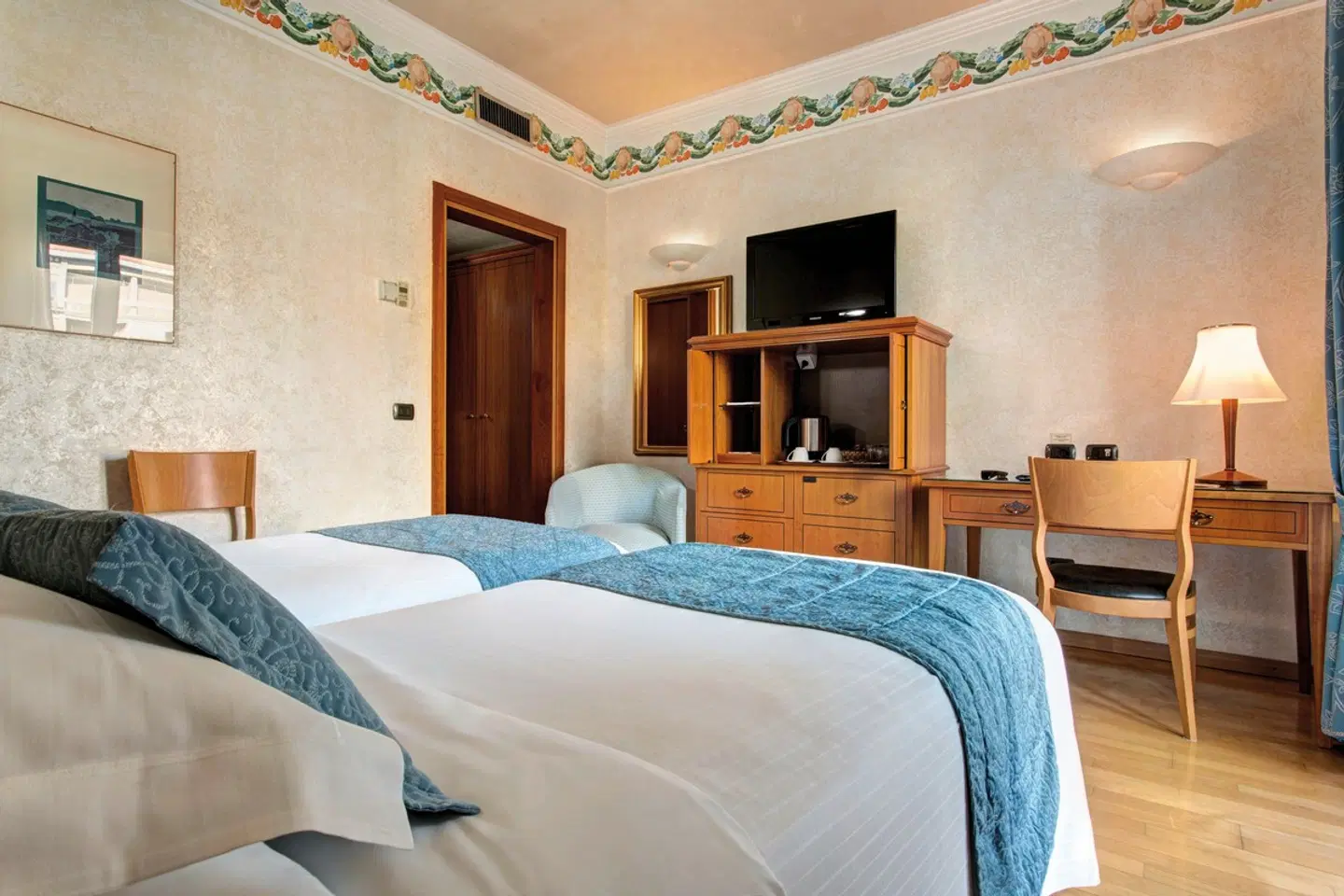 Hotel Firenze ROOM_EXAMPLE